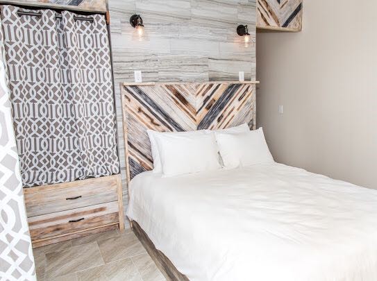 1 Bedroom Pics 8